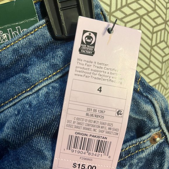 Wild Fable High Rise Embroidered Jean Shorts - Picture 6 of 9